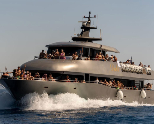 SYMI & ST. GEORGE BAY BY BOAT